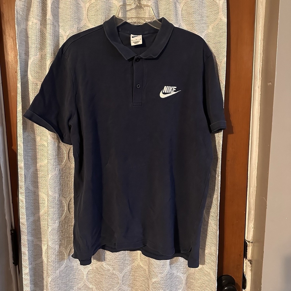 Y2K Nike Men's‎ (XL) Navy Embroidered Polo